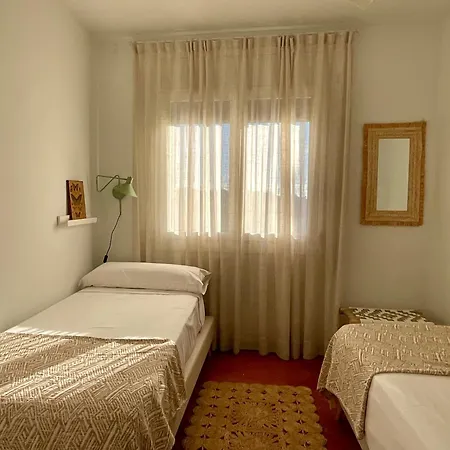 Masia Sencies Сиджес